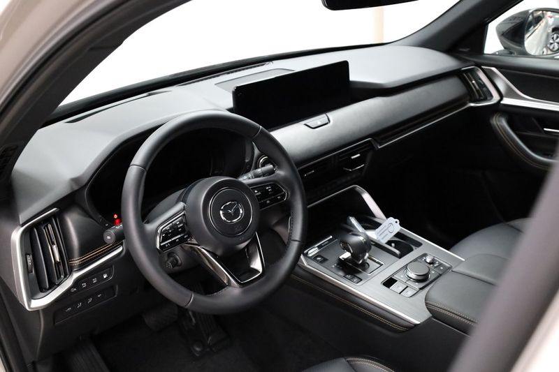 Mazda CX-80 bild 18