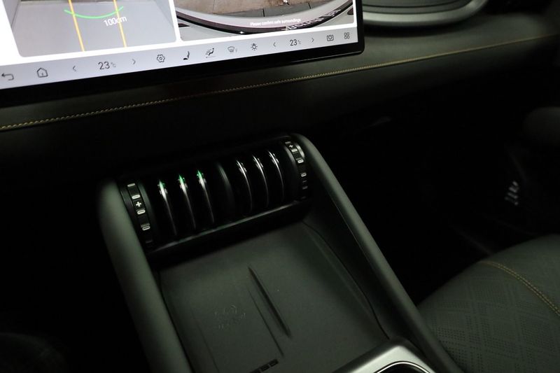 BYD Tang bild 29