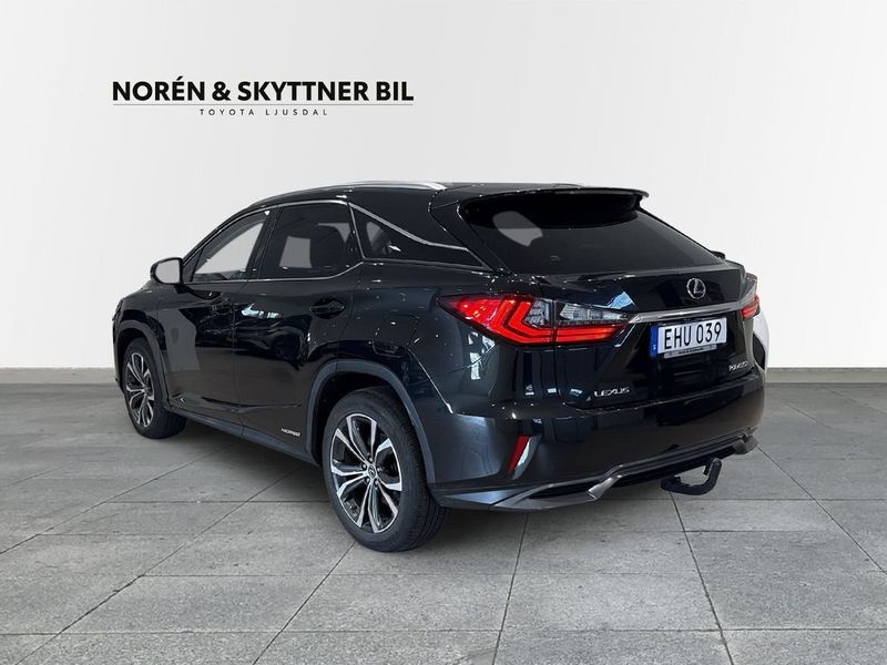 Lexus RX bild 2