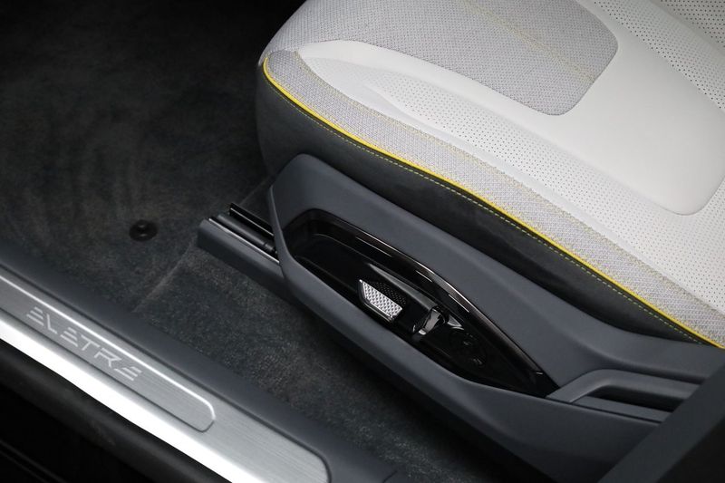 Lotus Eletre bild 25