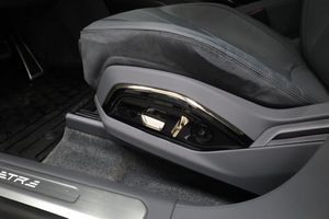 Lotus Eletre bild 17
