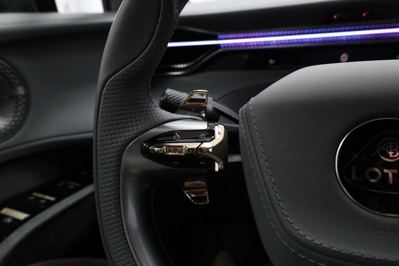 Lotus Eletre bild 29