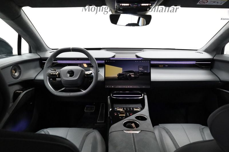 Lotus Eletre bild 2