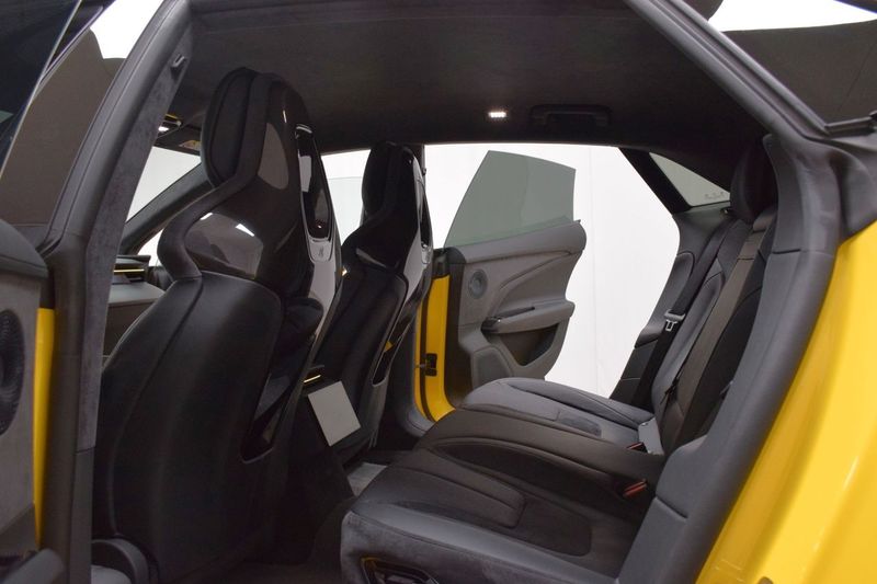 Lotus Emeya bild 19