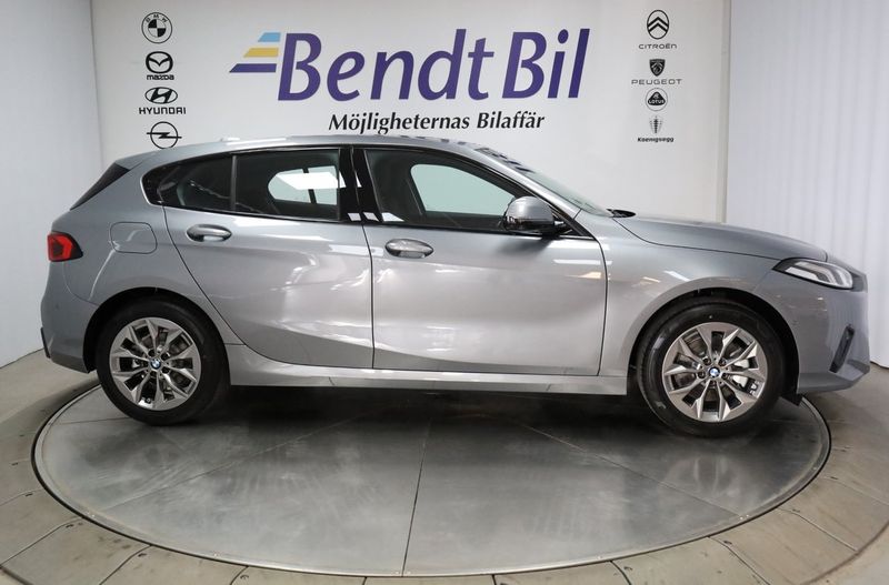 BMW 120 bild 14