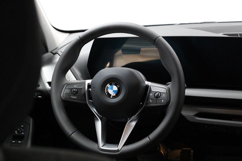 BMW 120 bild 6