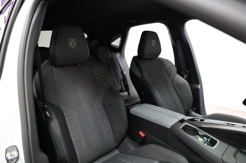 Peugeot e-3008 bild 17