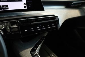 Peugeot e-3008 bild 18