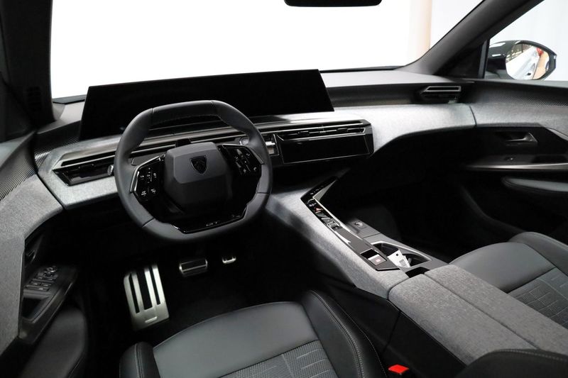 Peugeot e-3008 bild 3