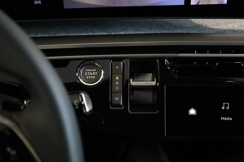 Peugeot e-3008 bild 24