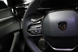 Peugeot 408 bild 21