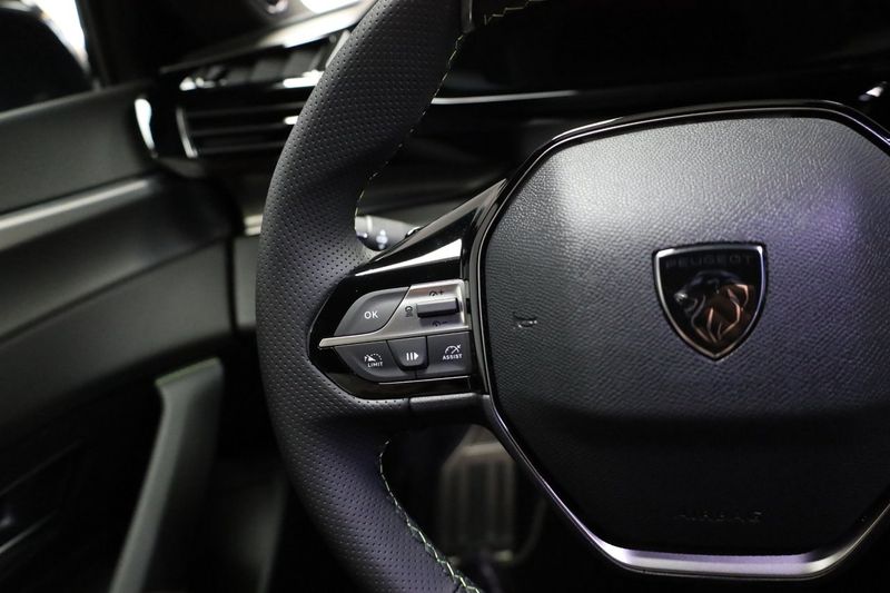 Peugeot 408 bild 21