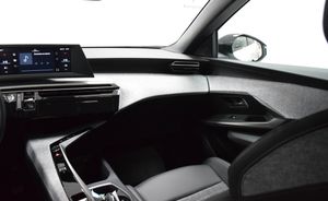 Peugeot e-3008 bild 11