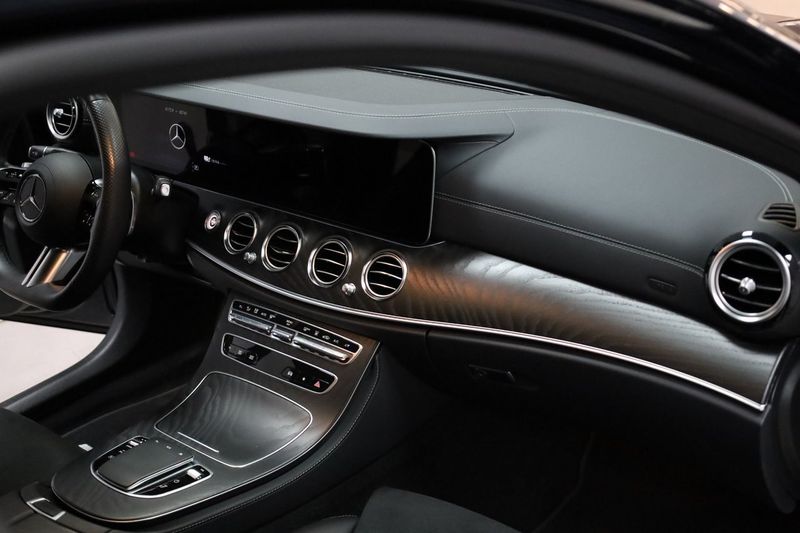 Mercedes E300 bild 16