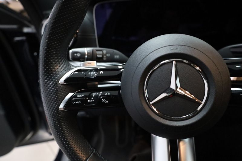 Mercedes E300 bild 20