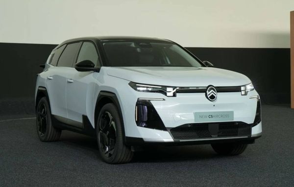 Citroen C5 AirCross MAX Hybrid 145Hk / Adaptiv / 360 Kamera / PL 36 mån - 2026
