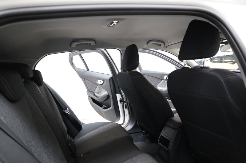 BMW 120 bild 17