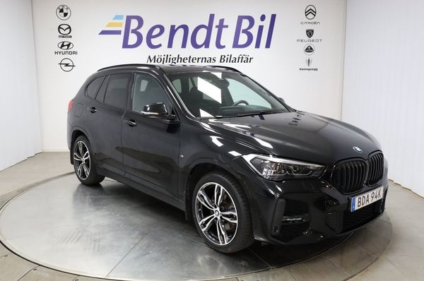 BMW X1 xDrive25e M Sport / Glastak/El-stolar - 2021