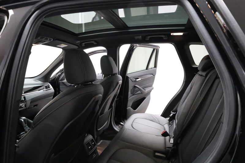 BMW X1 bild 17