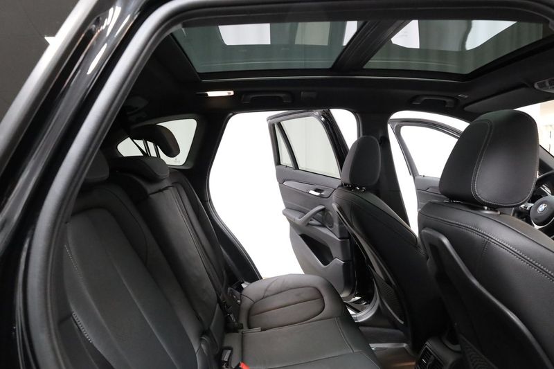 BMW X1 bild 19
