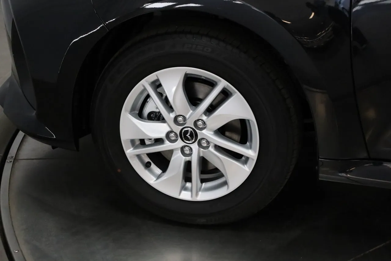 Vehicle image 20