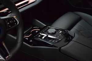BMW 550 bild 17