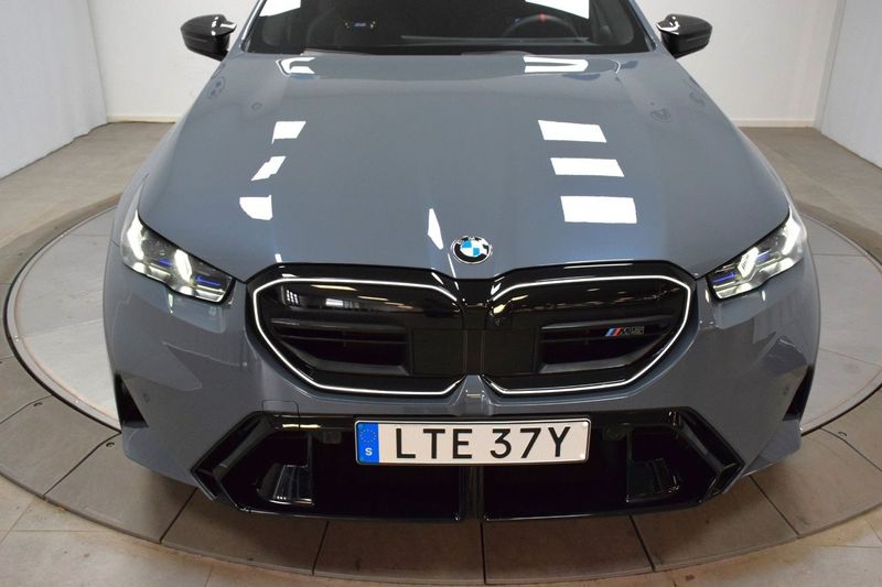 BMW M5 bild 12