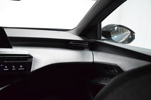 Peugeot e-5008 bild 10