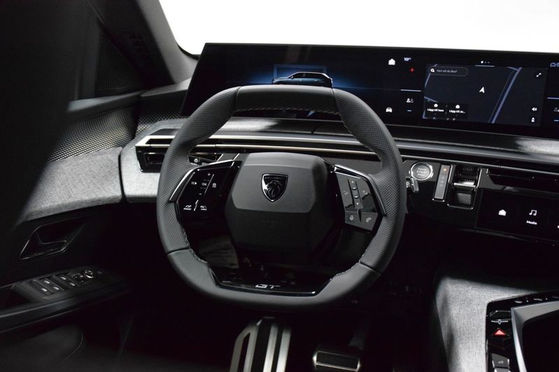 Peugeot e-5008 bild 6