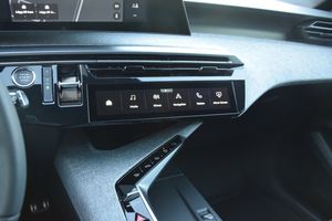 Peugeot e-5008 bild 20