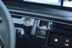 Peugeot e-5008 bild 22
