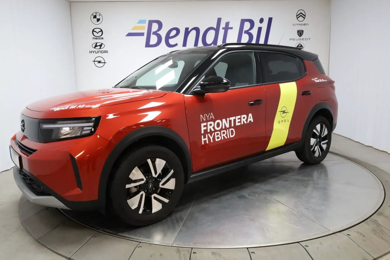 Vehicle image 12