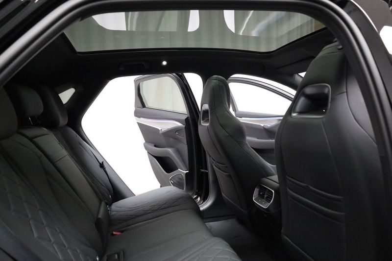 BYD Sealion 7 bild 25