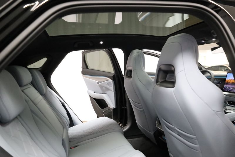 BYD Sealion 7 bild 21