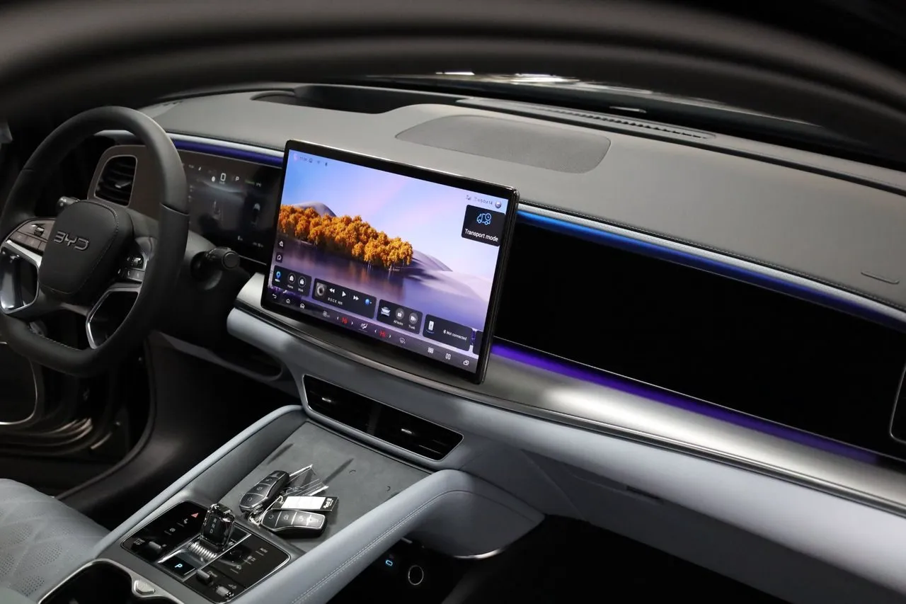 Vehicle image 21