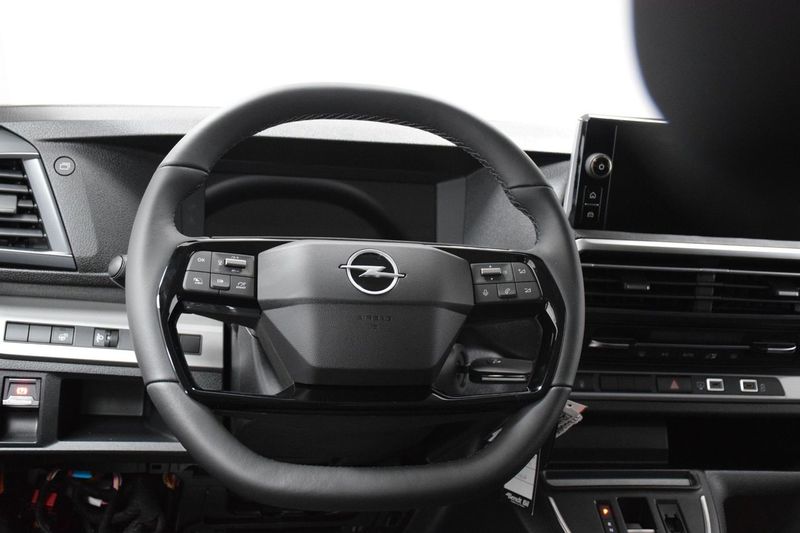 Opel Zafira bild 9