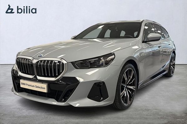 BMW 530 e xDrive Touring M-sport | Drag | H&K | Business Edition - 2026