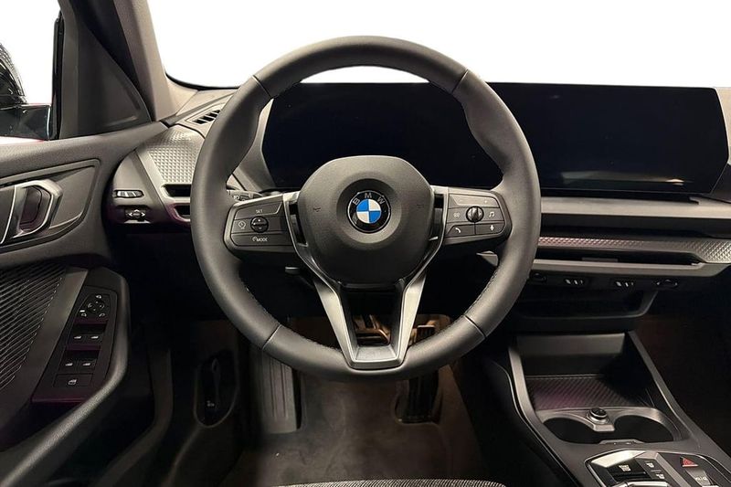 BMW 120 bild 9