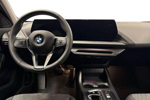 BMW 120 bild 8