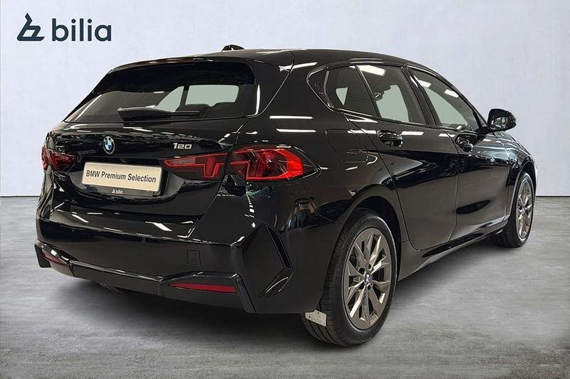 BMW 120 bild 17