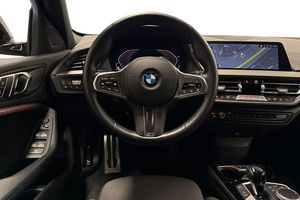 BMW 118 bild 9