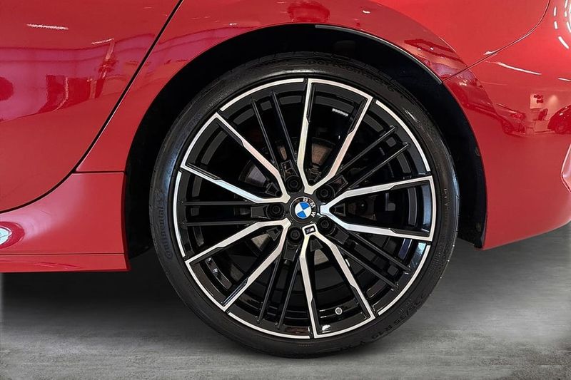 BMW 118 bild 14