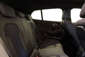BMW 118 bild 7