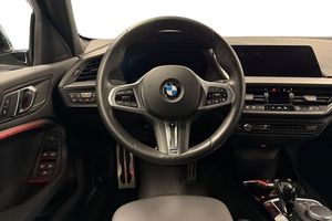 BMW 118 bild 9