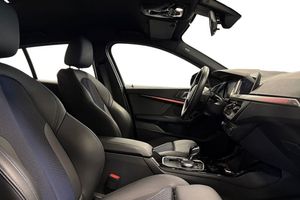 BMW 118 bild 6