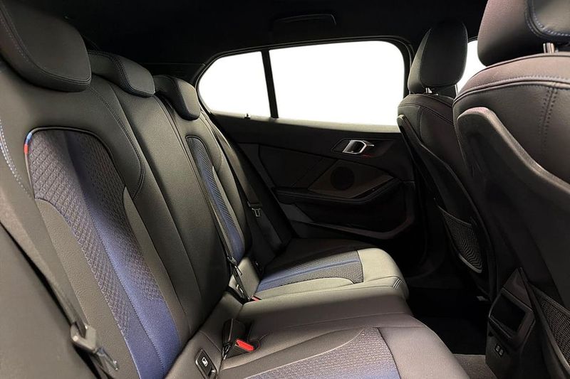 BMW 118 bild 7