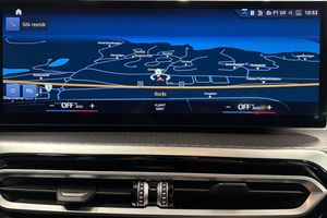 BMW 330 bild 13