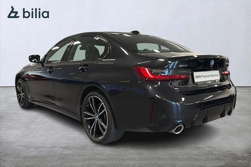 BMW 330 bild 2