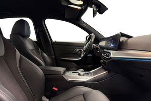 BMW 330 bild 6