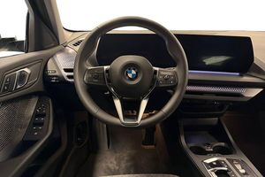 BMW 120 bild 9